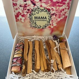 Mama Wunderbar Palo Santo Aura Cleansing Naturals Smudge Kit